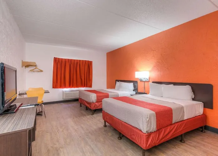Hotel 6-bridgeview, Il