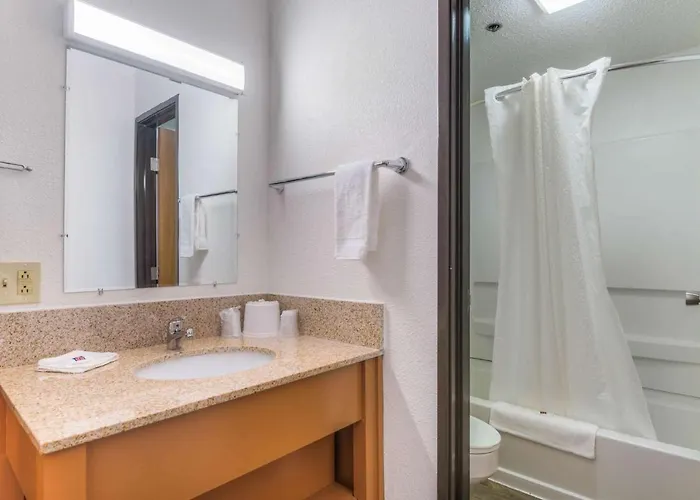 6-bridgeview, Il Hotel 4*