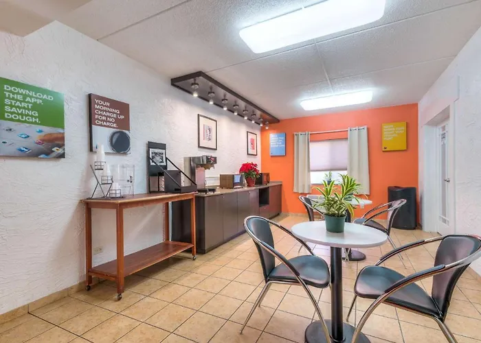Hotel 6-bridgeview, Il