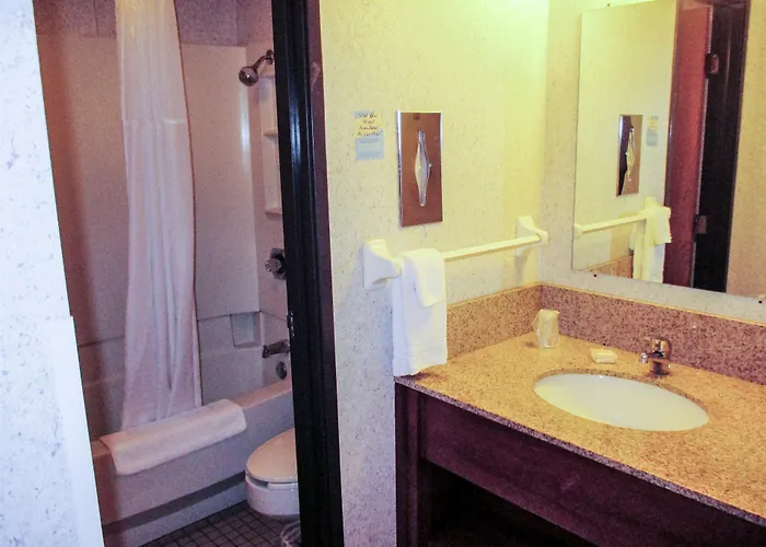 6-bridgeview, Il Hotel 4*